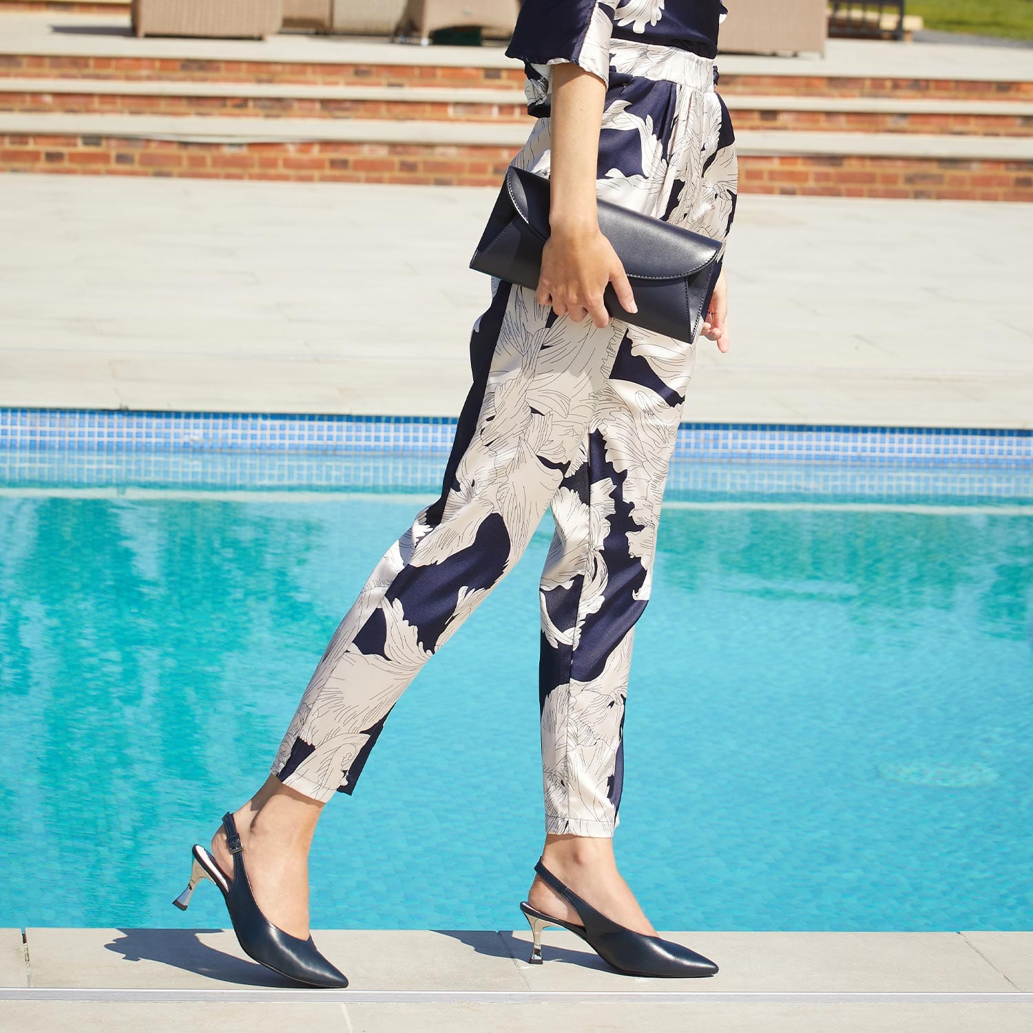 Shoes Audrey: Navy Leather Sole Bliss USA