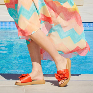 Shoes Bailey: Coral Red Leather Sole Bliss USA