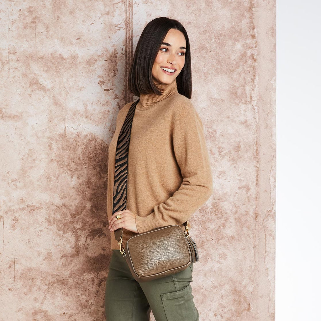 トートバッグ Hi Bamboo Dark Brown Bag btbt3-gg_1.jpg?v=1743078759
