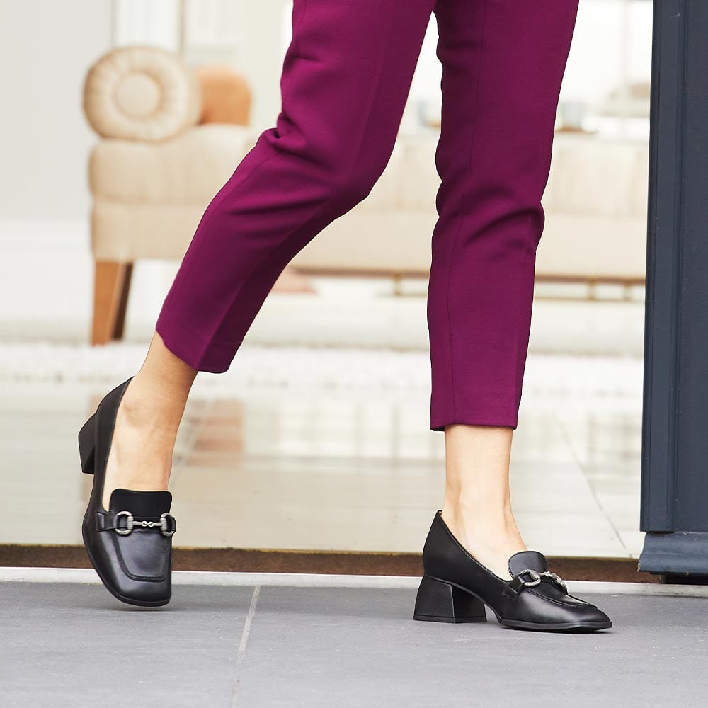 Shoes Giselle: Black Leather Sole Bliss USA