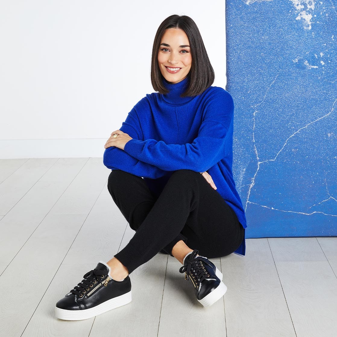 Shoes Harmony: Black Leather & Shearling Sole Bliss USA