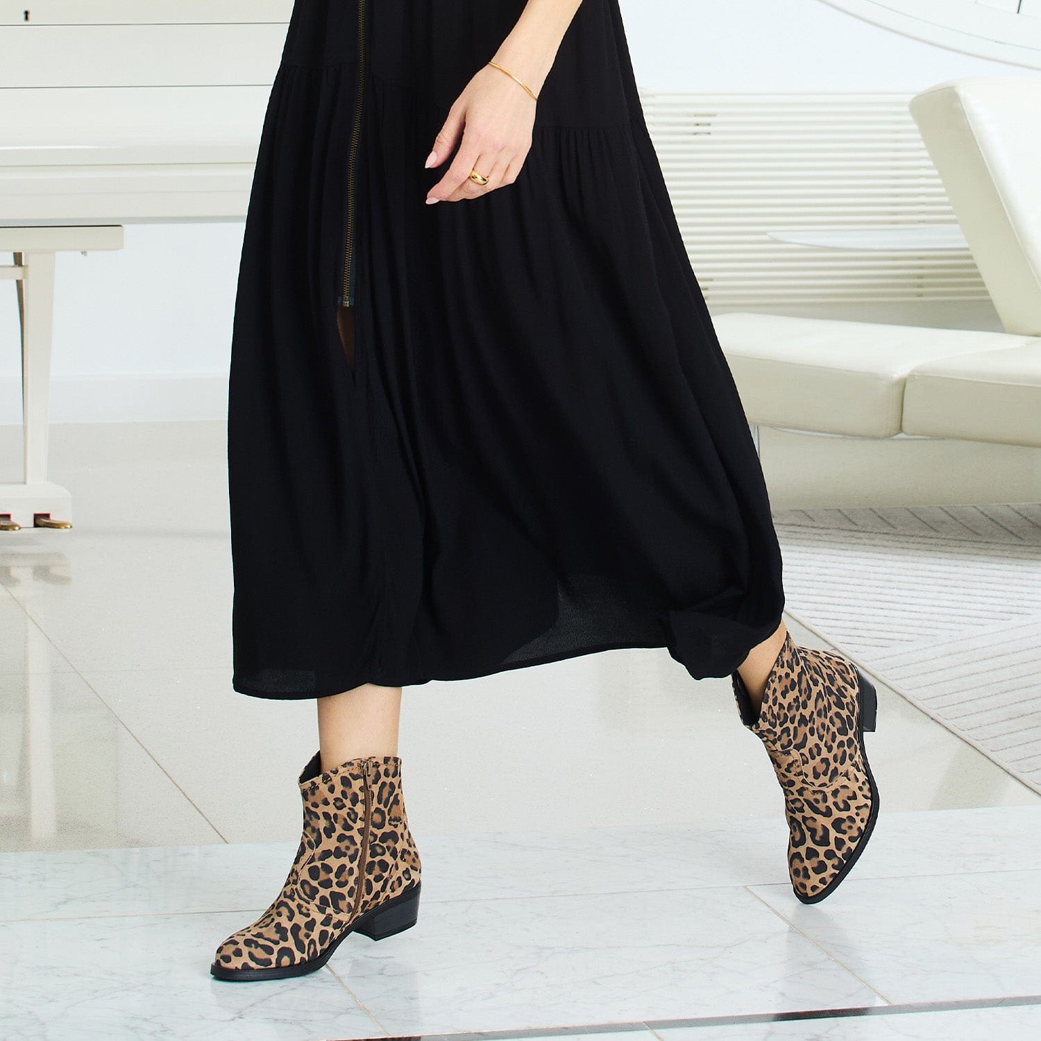 Boots Montana: Luxe Leopard Suede Sole Bliss USA