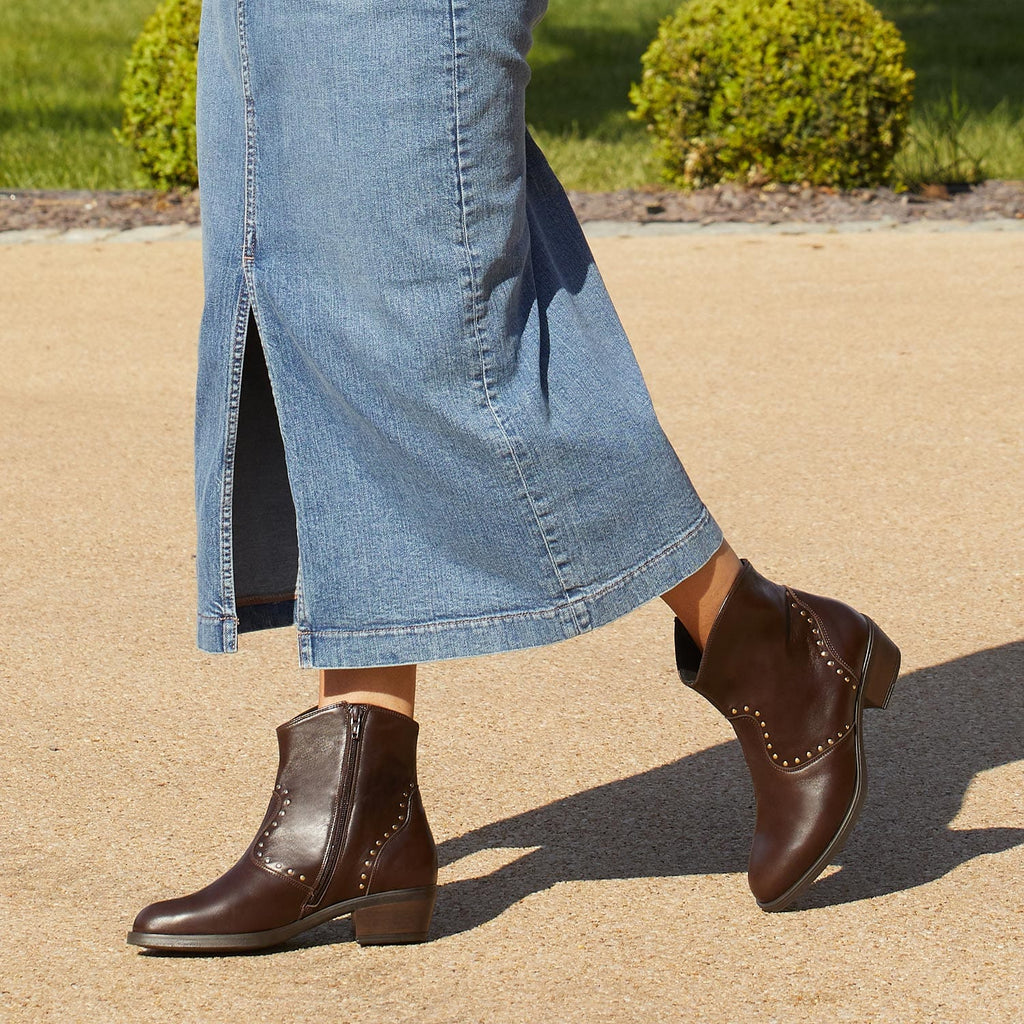 Phoenix: Chocolate Leather - Ankle-Height Cowboy Boots | Sole