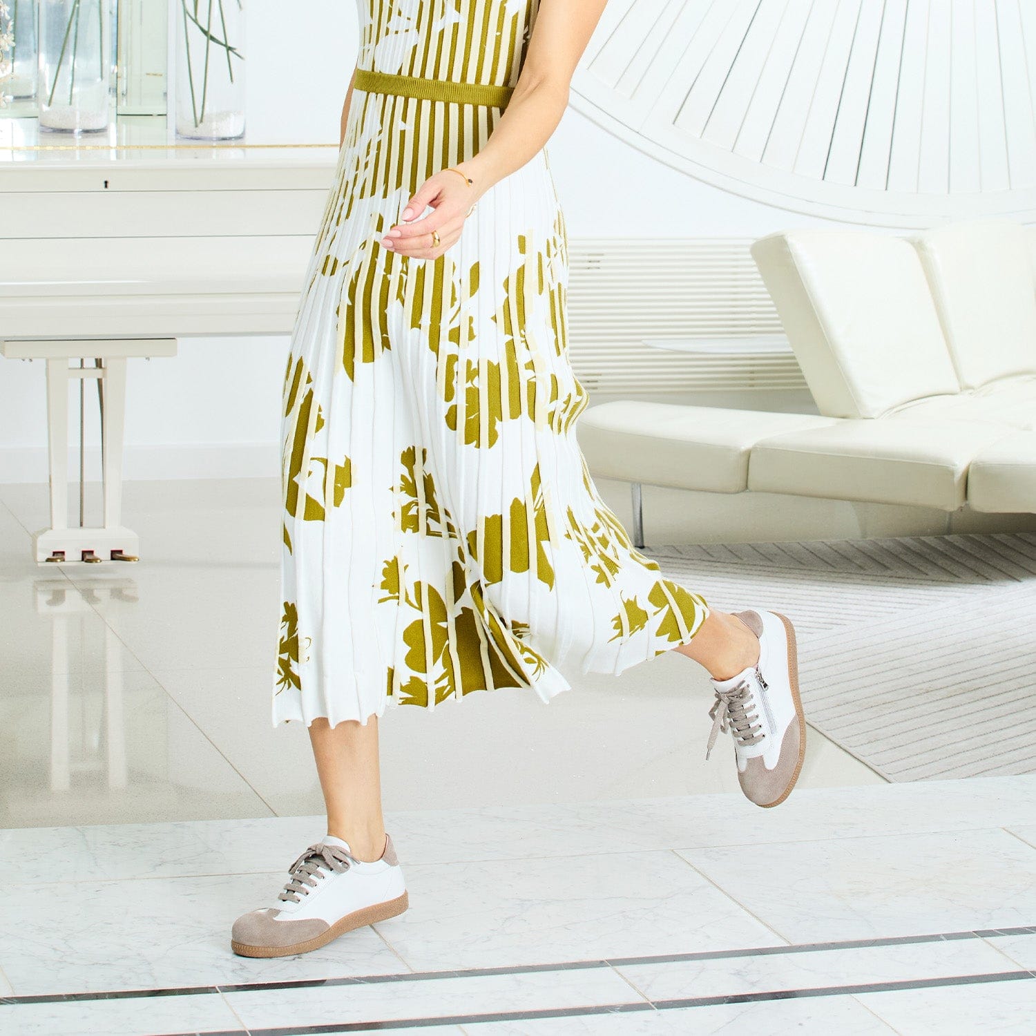 Shoes Pixie: White Leather & Taupe Suede Sole Bliss USA