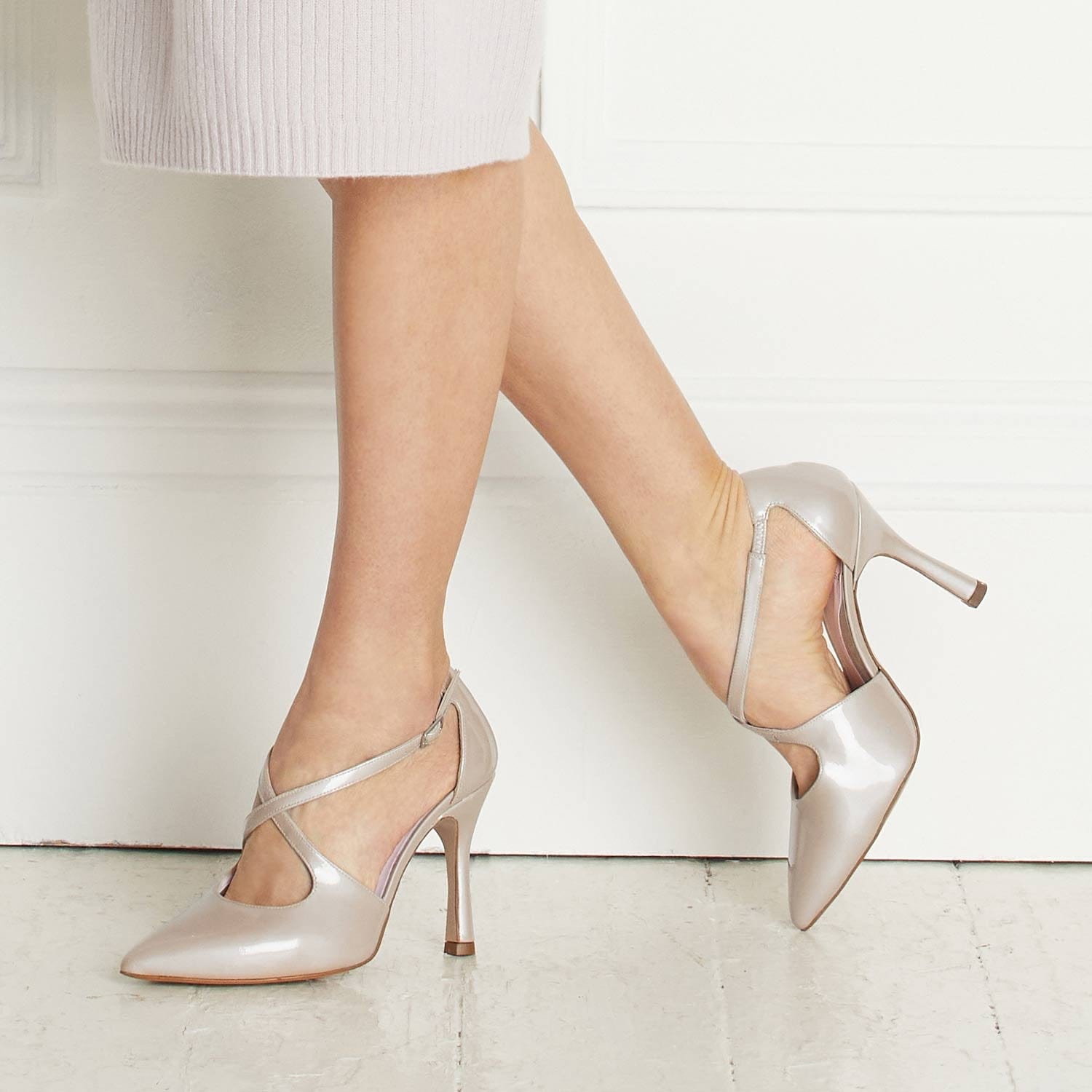 Shoes Poet: Pale Taupe Patent Leather Sole Bliss USA