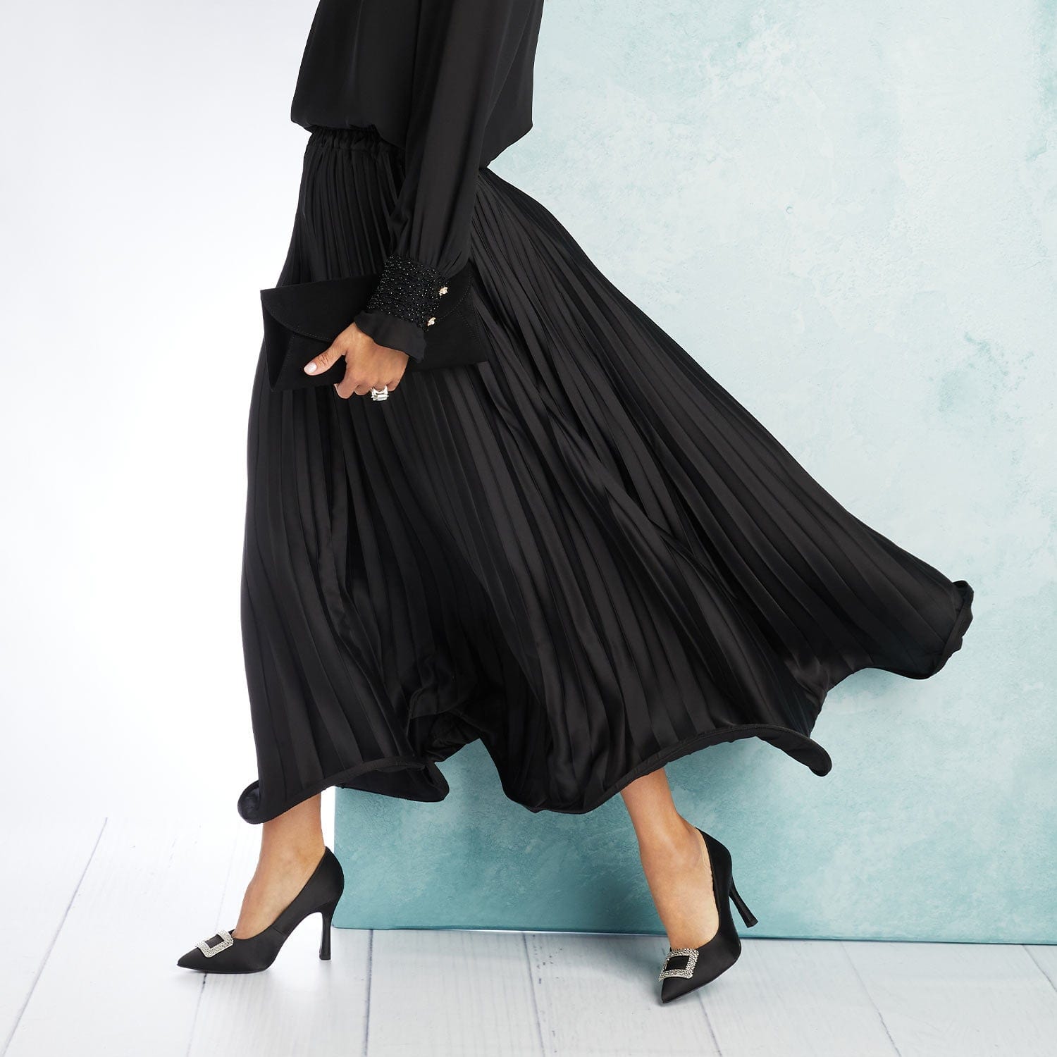 Shoes Prestige: Black Satin Sole Bliss USA