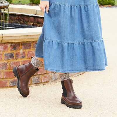 Boots Roxy: Chestnut Leather Sole Bliss USA