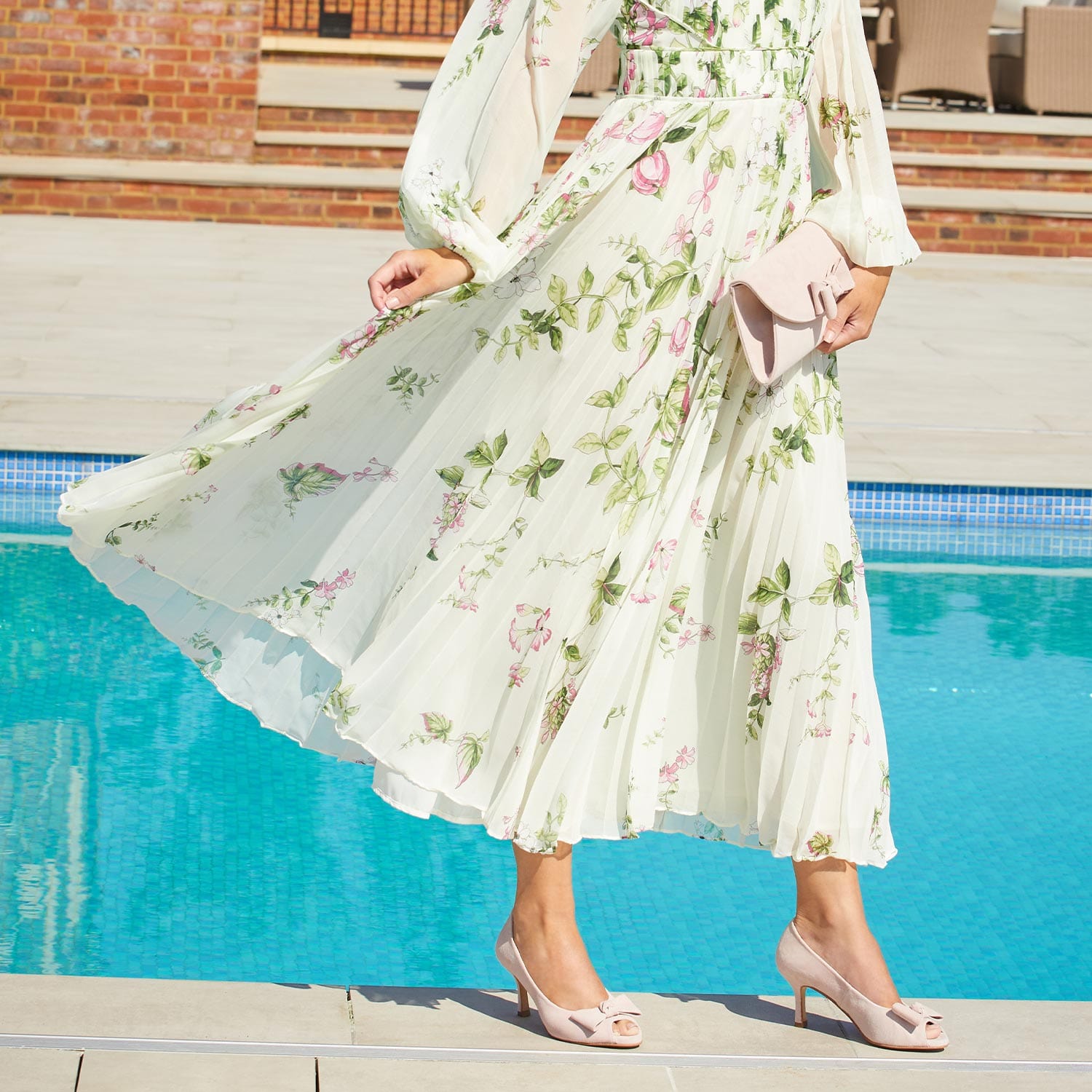 Shoes Shelby: Blush Suede Sole Bliss USA