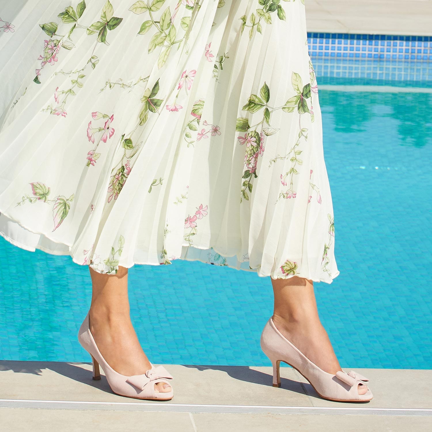 Shoes Shelby: Blush Suede Sole Bliss USA