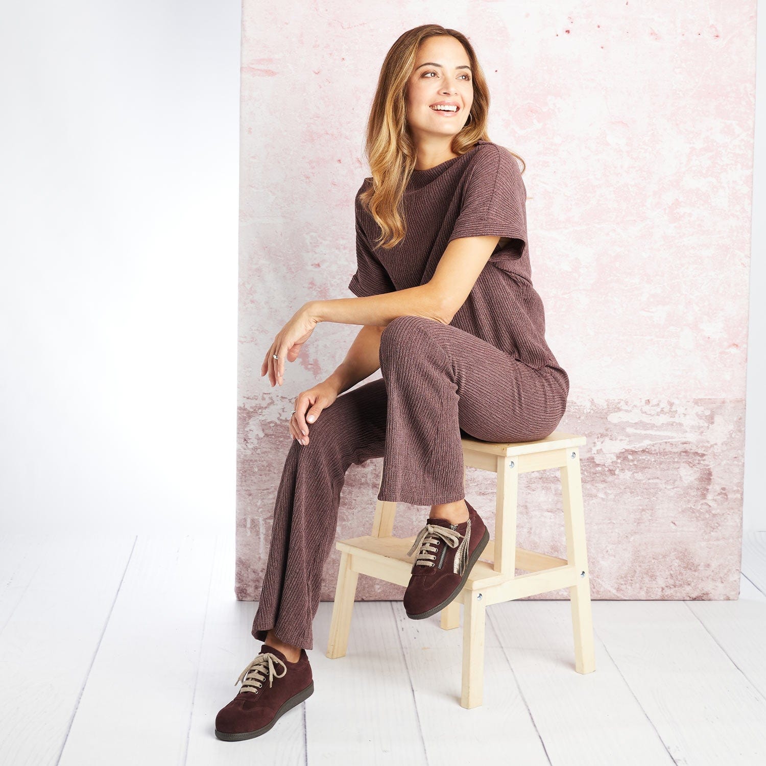 Shoes Swirl: Plum Suede Sole Bliss USA