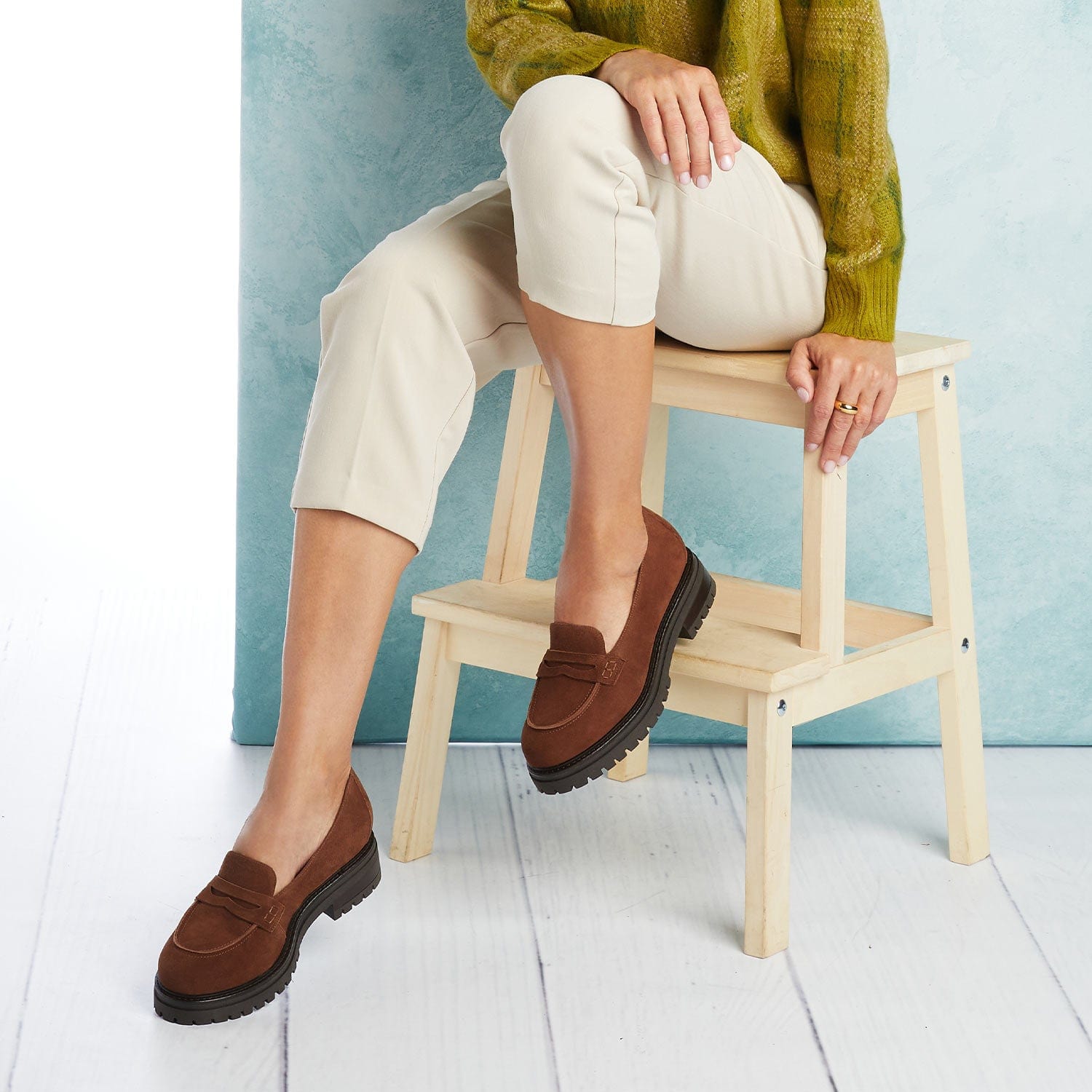 Shoes Talent: Tobacco Suede Sole Bliss USA