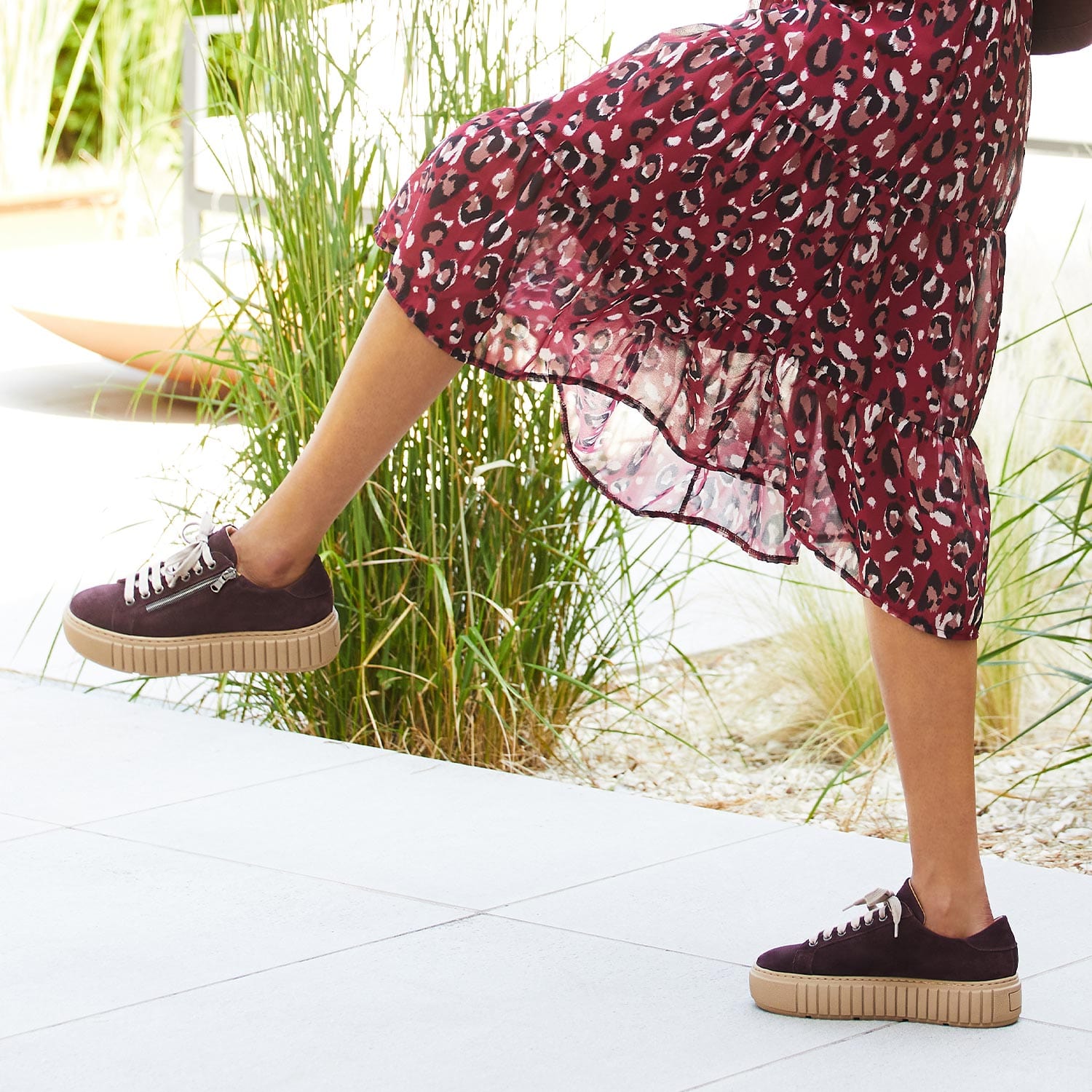 Shoes Track: Plum Suede Sole Bliss USA