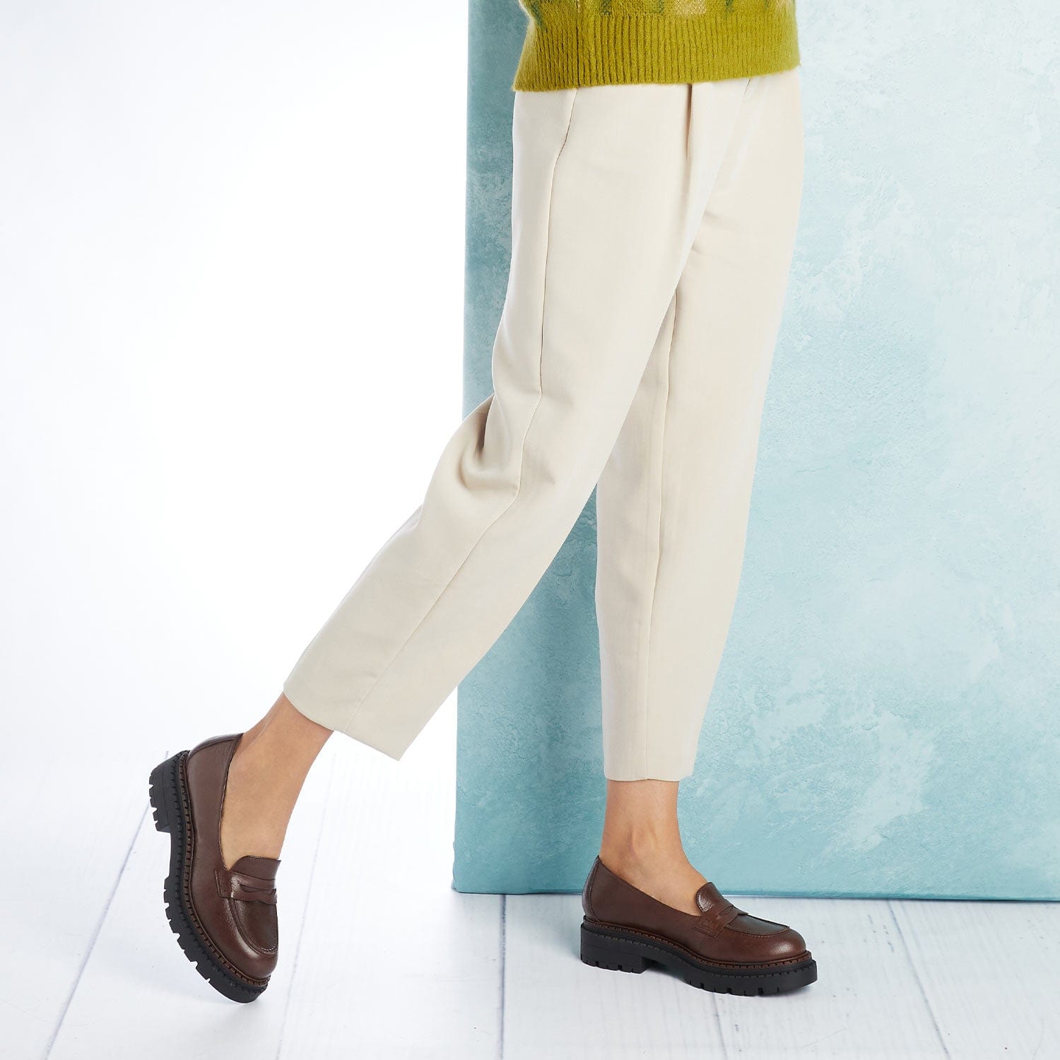 Shoes Trophy: Chestnut Leather Sole Bliss USA