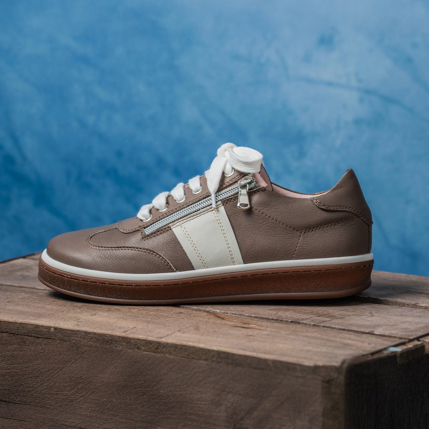 Shoes Uptown: Mocha Leather Sole Bliss USA