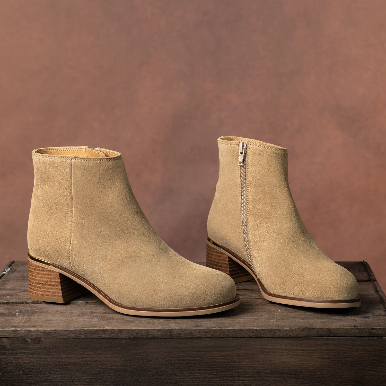 Boots Zen: Sand Suede Sole Bliss USA