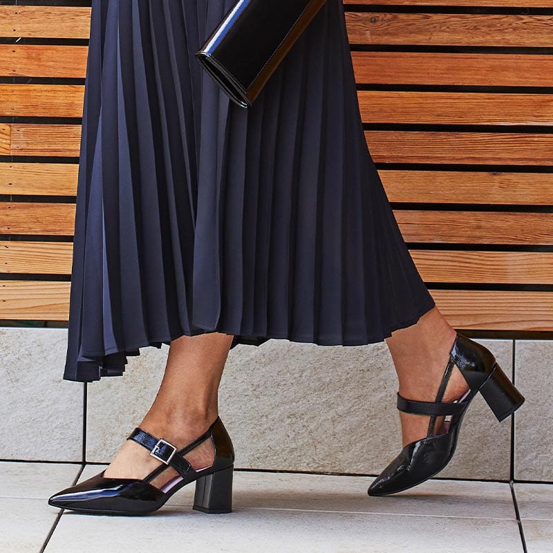 Shoes Chloe: Black Patent Leather Sole Bliss USA