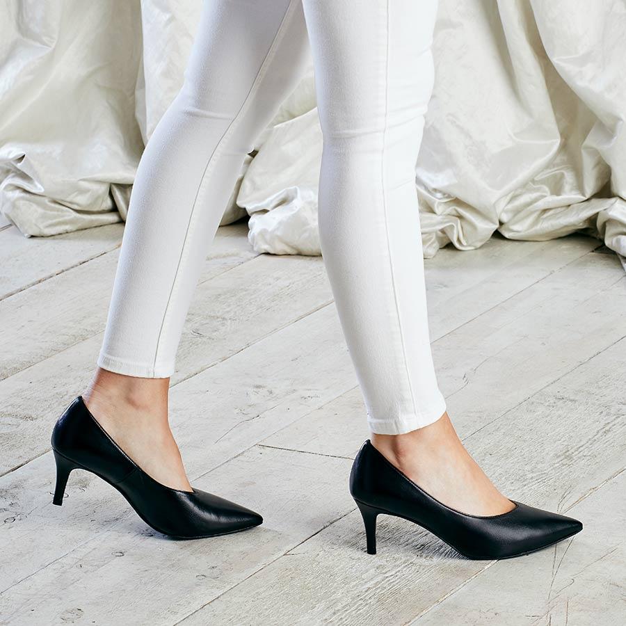 Shoes Carmen: Black Leather Sole Bliss USA