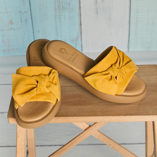 Bailey: Sunflower Suede