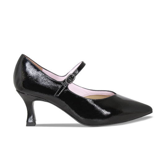 Cate: Black Leather Shoes Sole Bliss