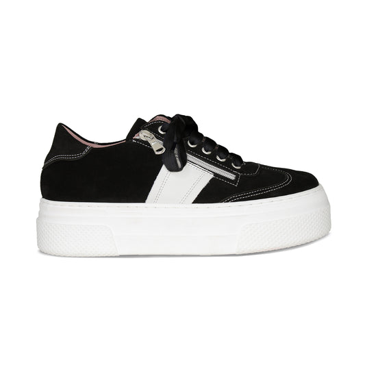Dash: Black Suede