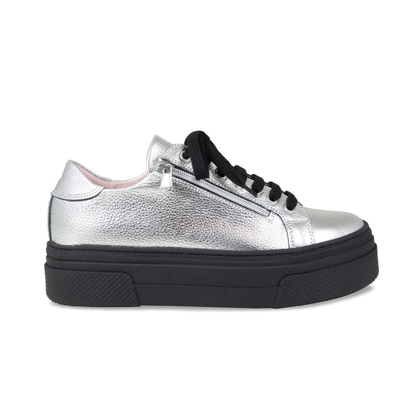 Diva: Silver Leather & Black Shoes Sole Bliss