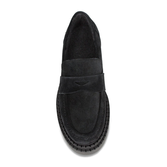 Fawn: Black Suede Shoes Sole Bliss