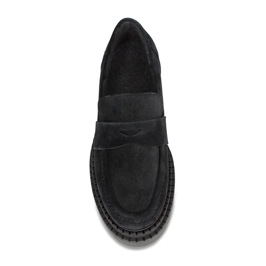 Fawn: Black Suede Shoes Sole Bliss