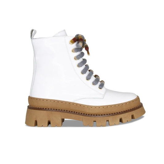 Fjord: White Patent Boots Sole Bliss