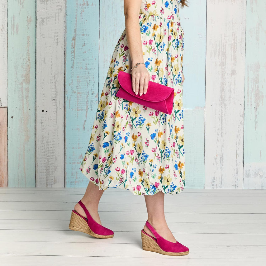 Java: Hot Pink Suede Shoes Sole Bliss