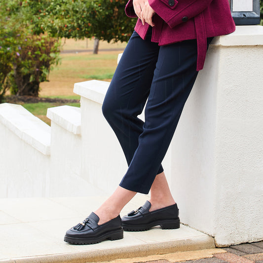 Fame: Navy Leather Shoes Sole Bliss