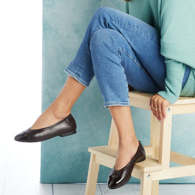 Shoes Luna: Chocolate Brown Leather & Patent Sole Bliss USA