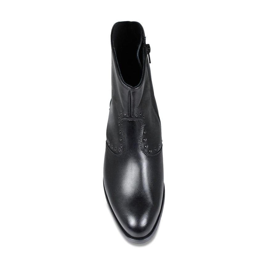 Phoenix: Black Leather Boots Sole Bliss
