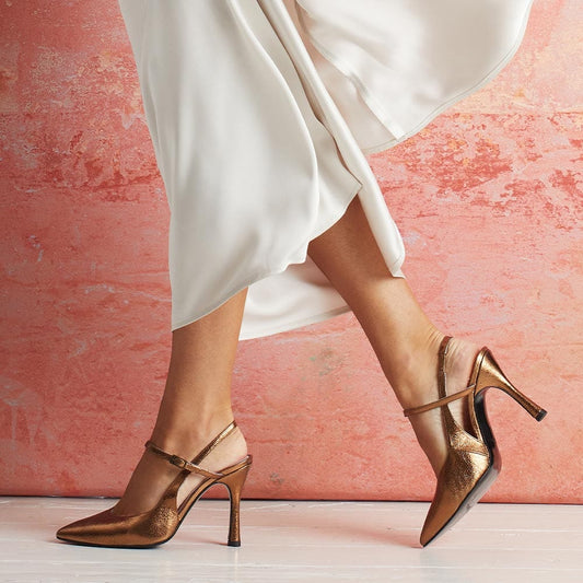Premiere: Bronze Leather Shoes Sole Bliss