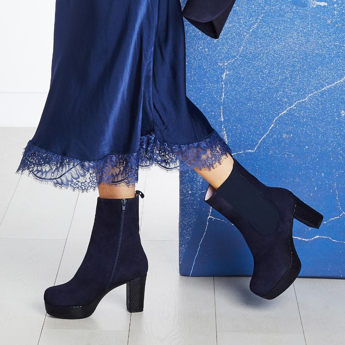 Buy Blue Boots for Women by Flat n Heels Online | Ajio.com