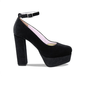 Shoes River: Black Velvet Sole Bliss USA