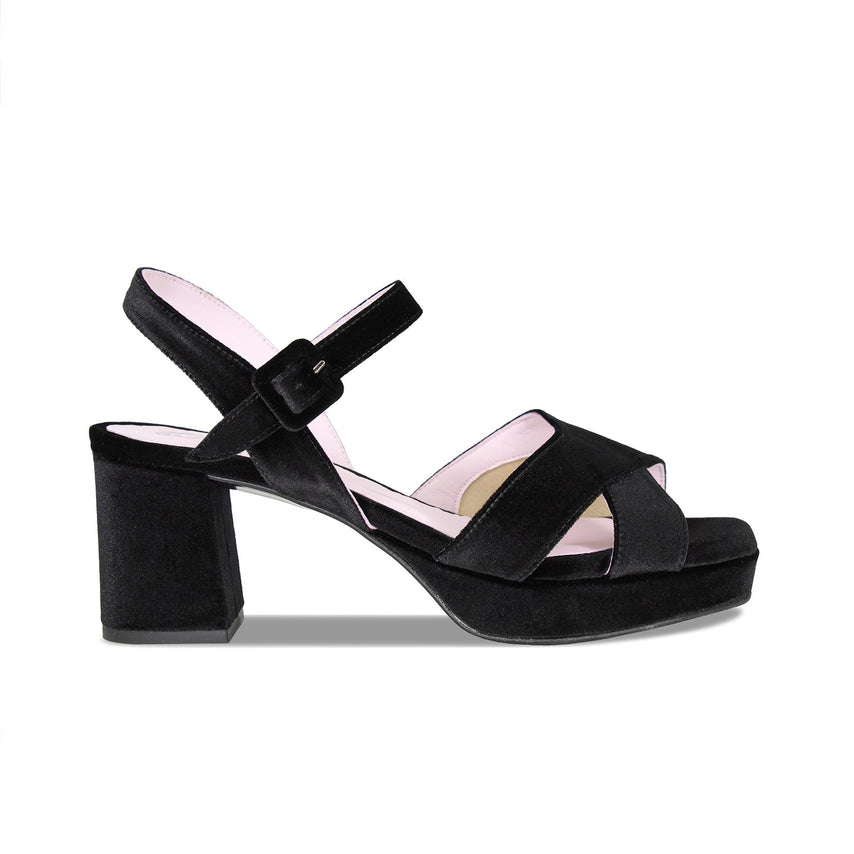 Ronnie: Black Velvet Shoes Sole Bliss