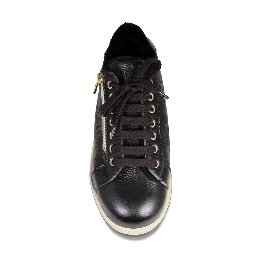 Summit: Black Leather & Shearling Shoes Sole Bliss
