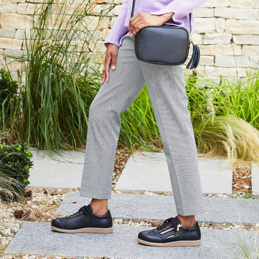 Swirl: Black Leather & Patent Shoes Sole Bliss