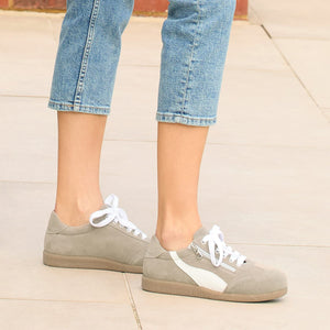 Shoes Swirl: Taupe Suede Sole Bliss USA
