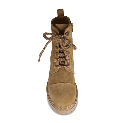 Boots Tread: Tan Suede Sole Bliss USA