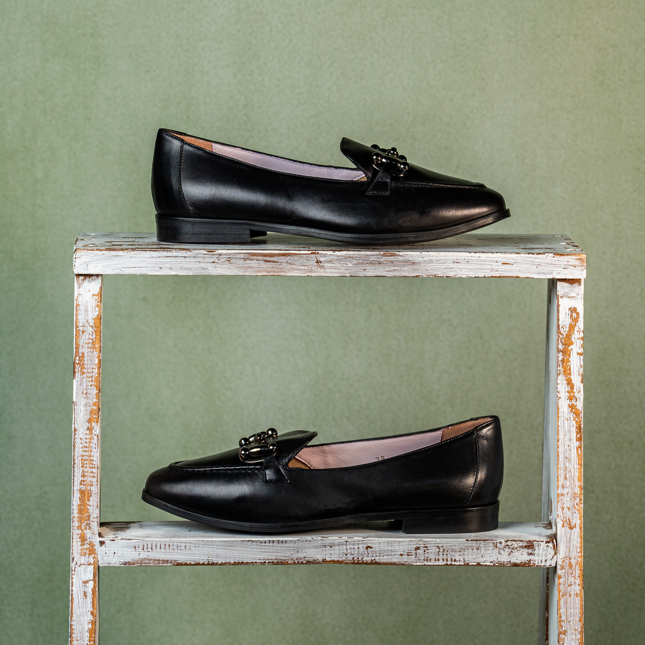 Triumph: Black Leather Shoes Sole Bliss