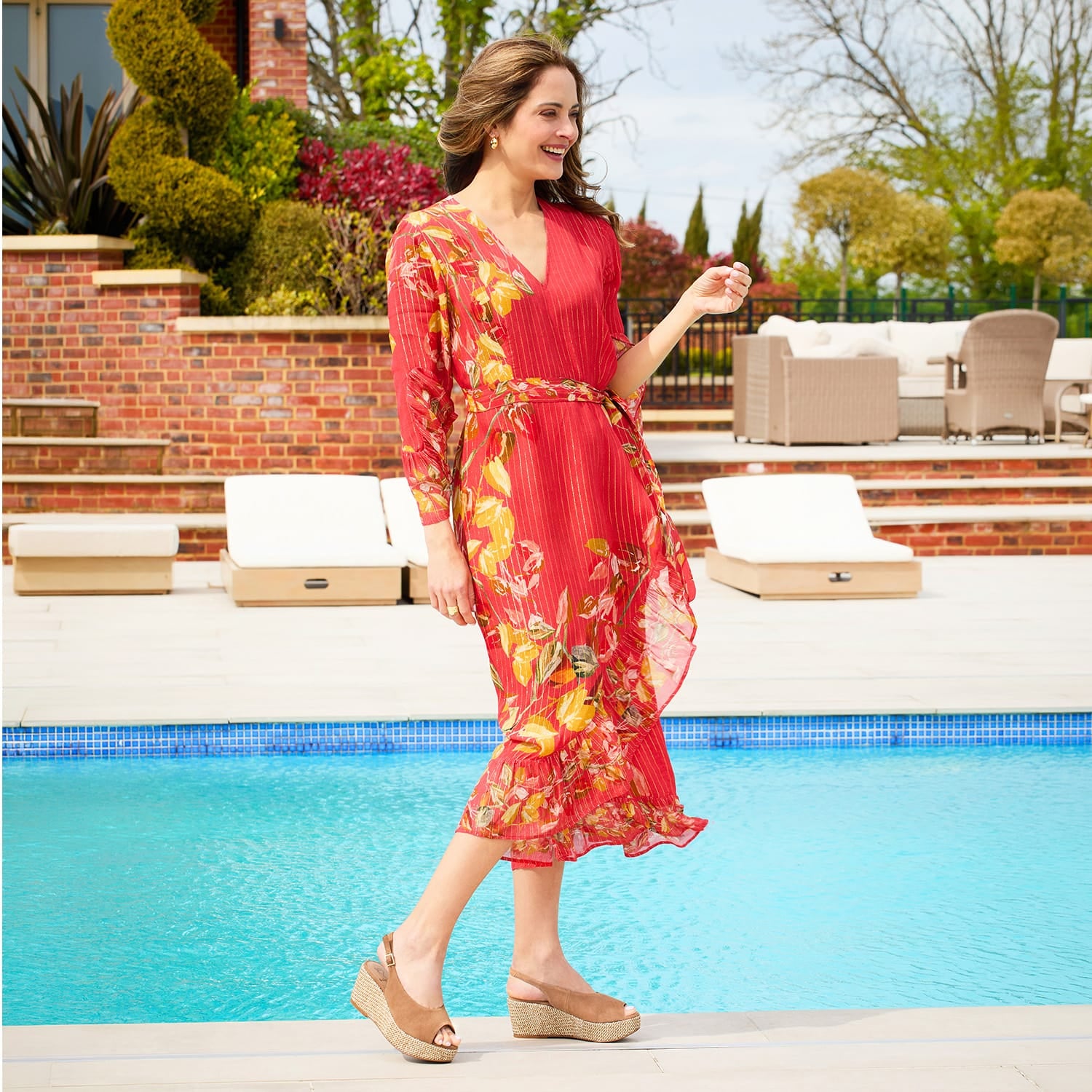 Sahara: Tan Suede Shoes Sole Bliss