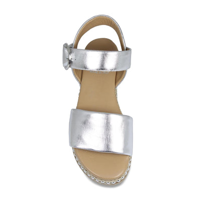 Walker: Silver Leather