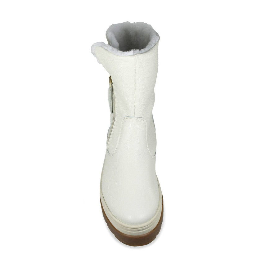 Wonder: Cream Leather & Shearling Boots Sole Bliss