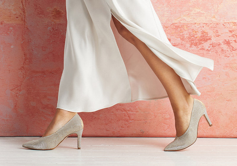 Truly Stylish Wide Width Shoes: Tips from Your Wide-Foot Fashion