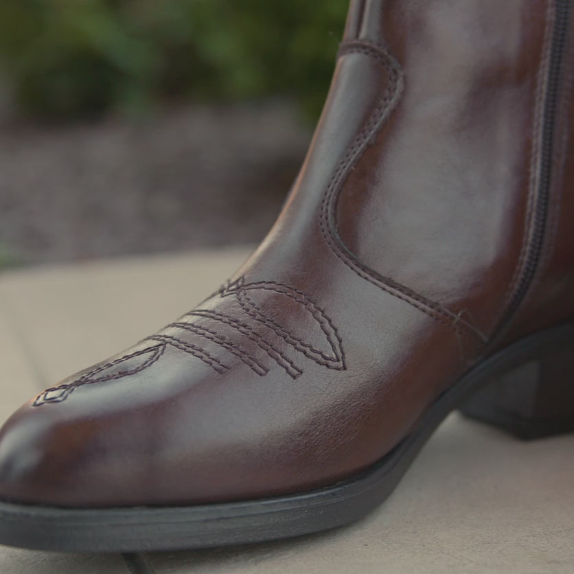 Pioneer: Chestnut Leather