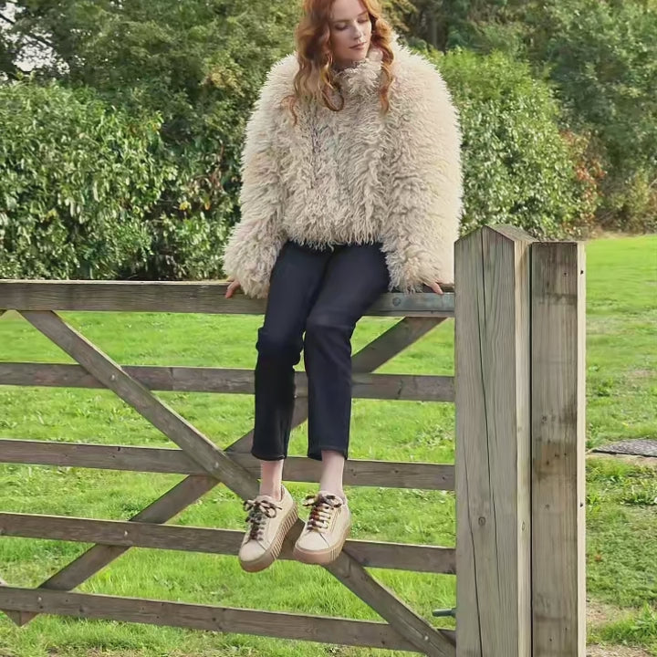 Track-Fur: Cream Leather