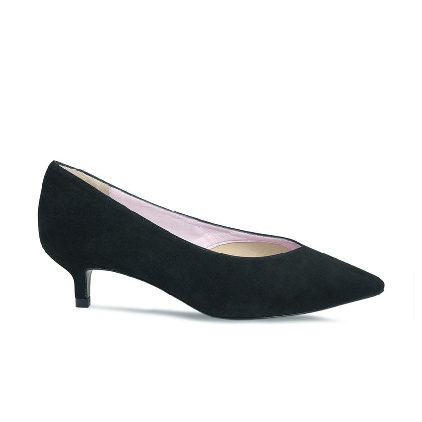 Kitty: Black Suede Shoes Sole Bliss